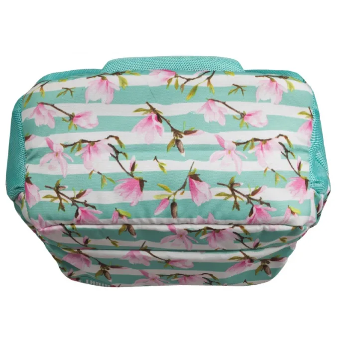 Wodoodporny plecak z wzmocnionym dnem na wycieczki.