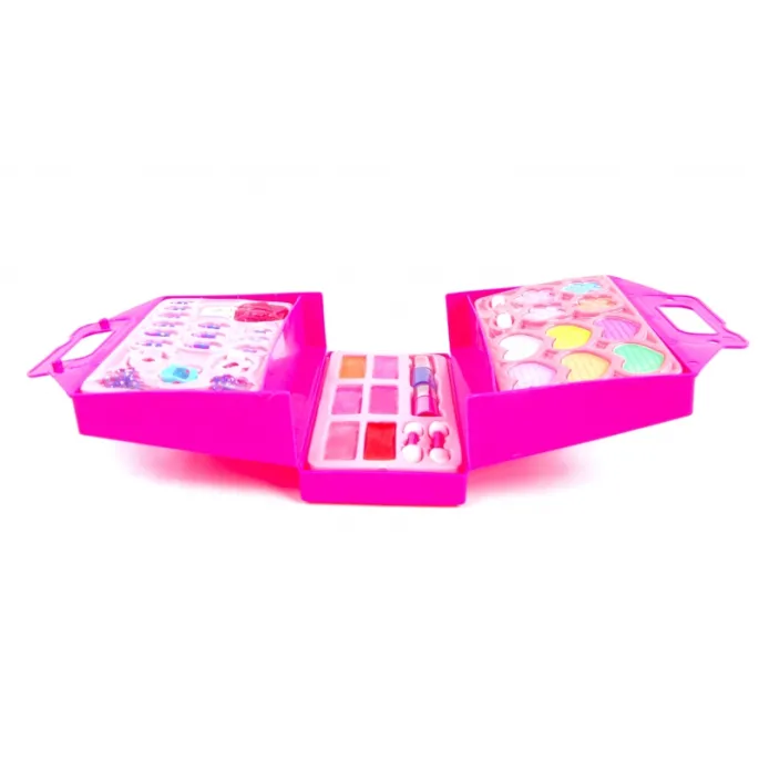 Walizeczka do makijażu z aplikatorami i tipsami do paznokci.