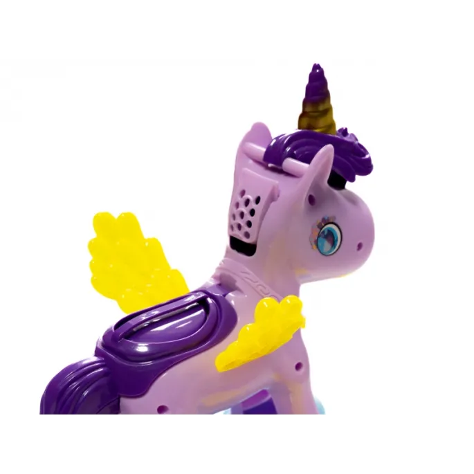 Jednorożec jako inspiracja do plastycznej zabawy.