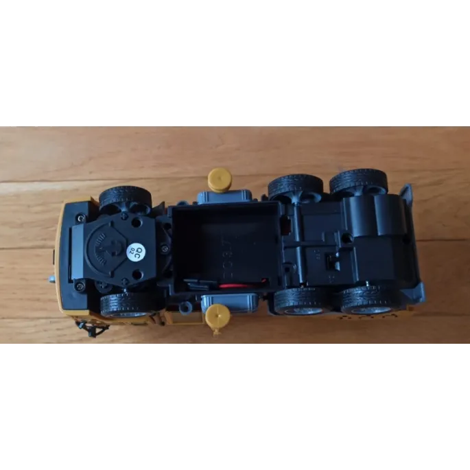 Realistyczny dźwig budowlany RC