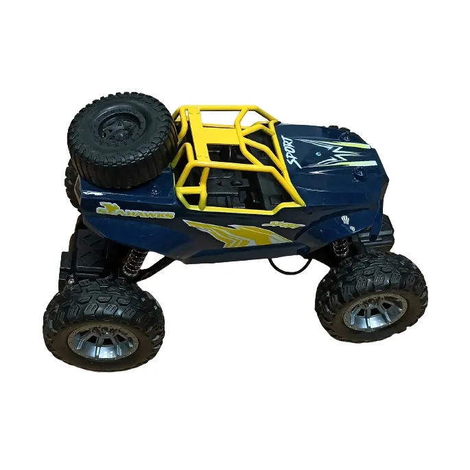 Zdalnie sterowany pojazd z ergonomicznym pilotem