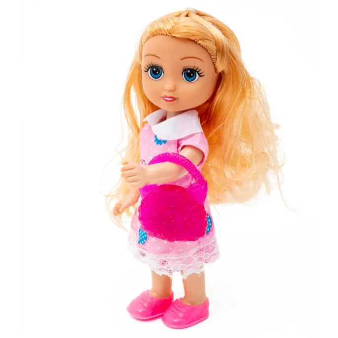 Lalka Kaibibi z pięknymi sukienkami