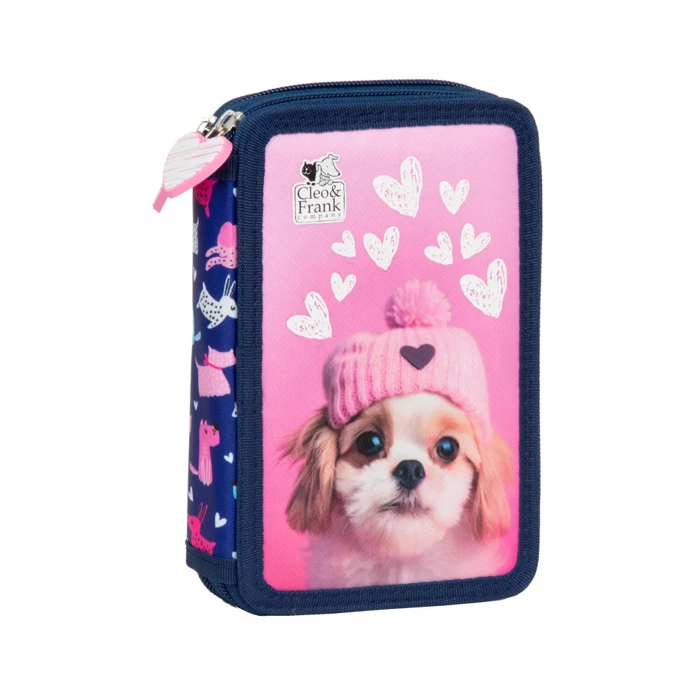 Dwupoziomowy piórnik z wyposażeniem dla uczniów i uczennic.