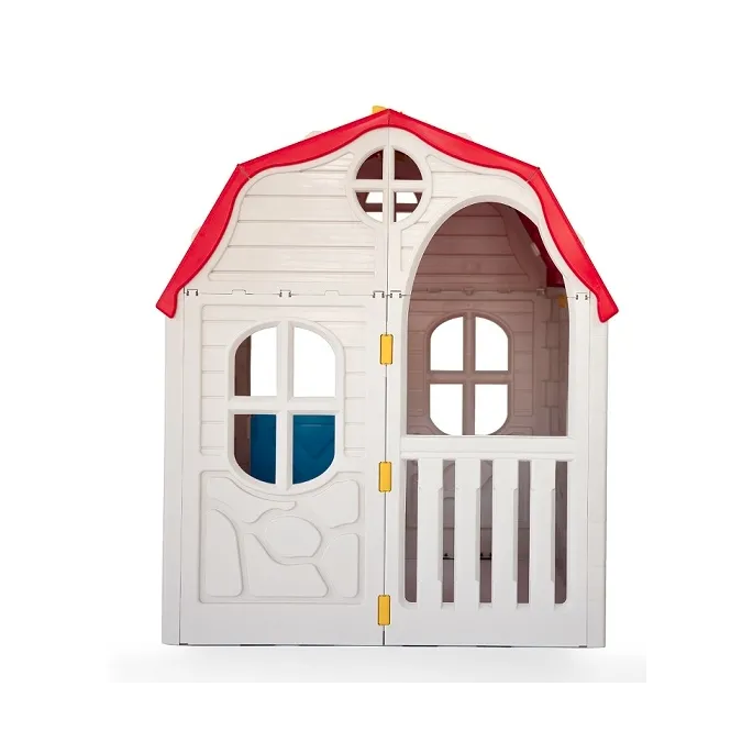 Przestronny domek do zabawy z niebieskimi drzwiami