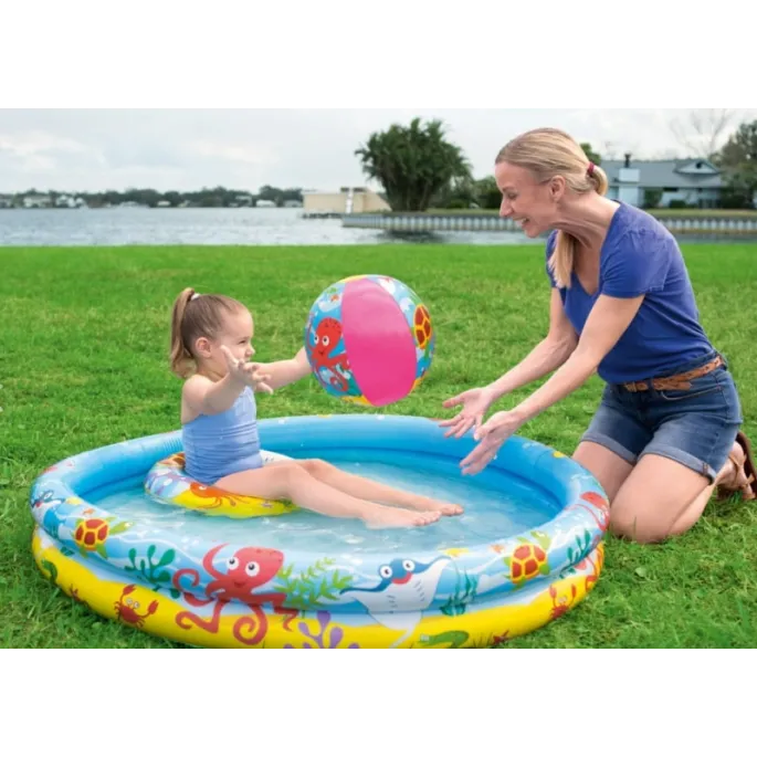 Zestaw 3w1 z dmuchaną piłką i kołem do wody.