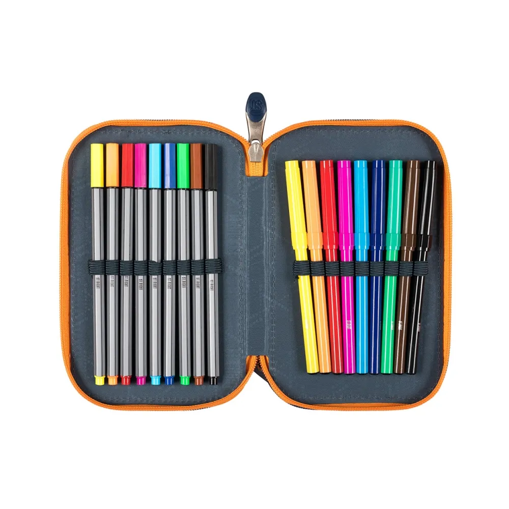 Piórnik z motywem piłkarskim Soccer Balls