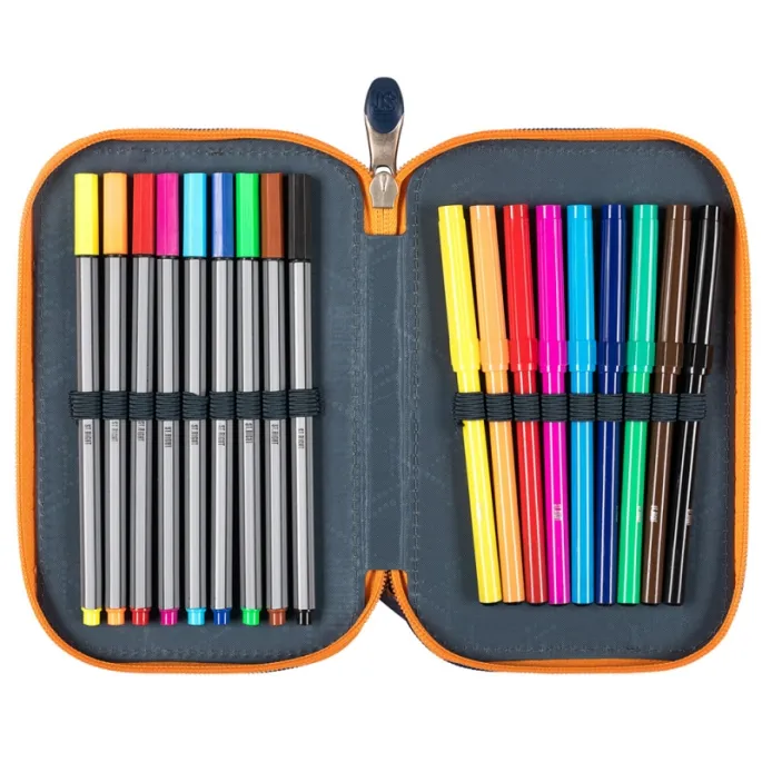 Piórnik z motywem piłkarskim Soccer Balls