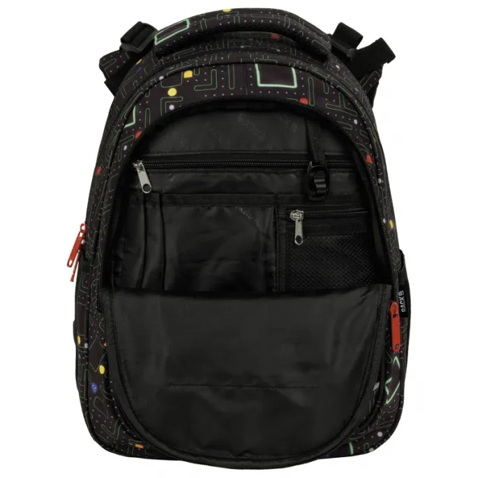 Estetyczny plecak z trzema komorami na akcesoria