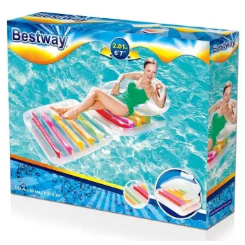 Dmuchany materac do pływania na basenie