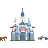 Separator do klocków w zestawie Sluban ułatwia organizację zabawy.