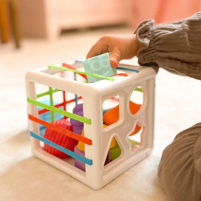 Zabawka rozwijająca zdolności manualne