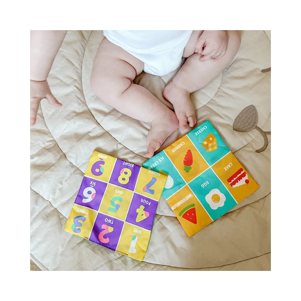 WOOPIE BABY Zabawka Edukacyjna Sensoryczna Pudełeczko Chusteczek