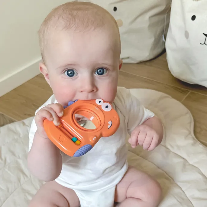 Kolorowa grzechotka z lusterkiem