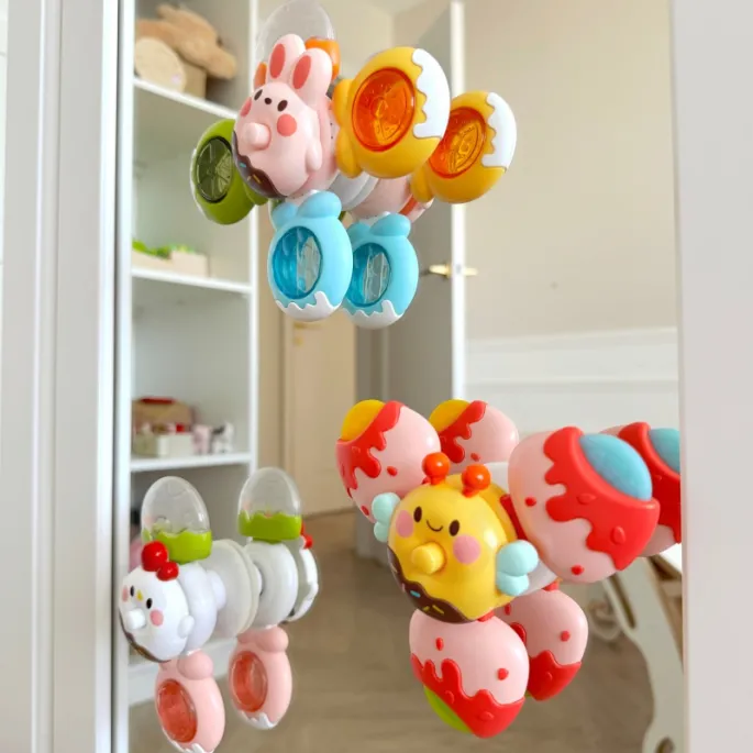 Pojemny spinning królik rozwijający małą motorykę