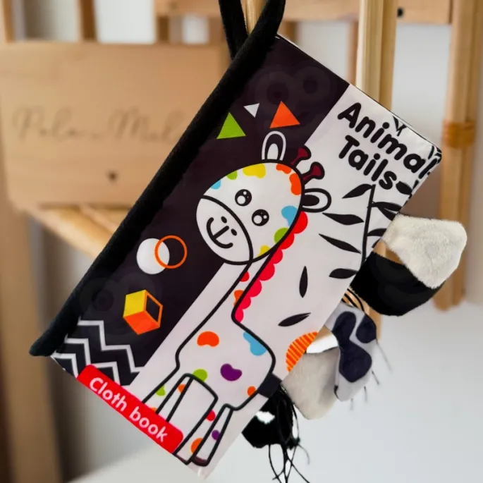 Sensoryczna książeczka z szeleszczącymi stronami