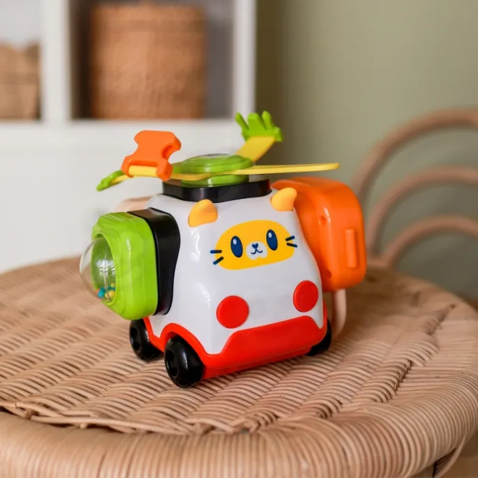 Zestaw z klockami rozwijający zdolności manualne dzieci.