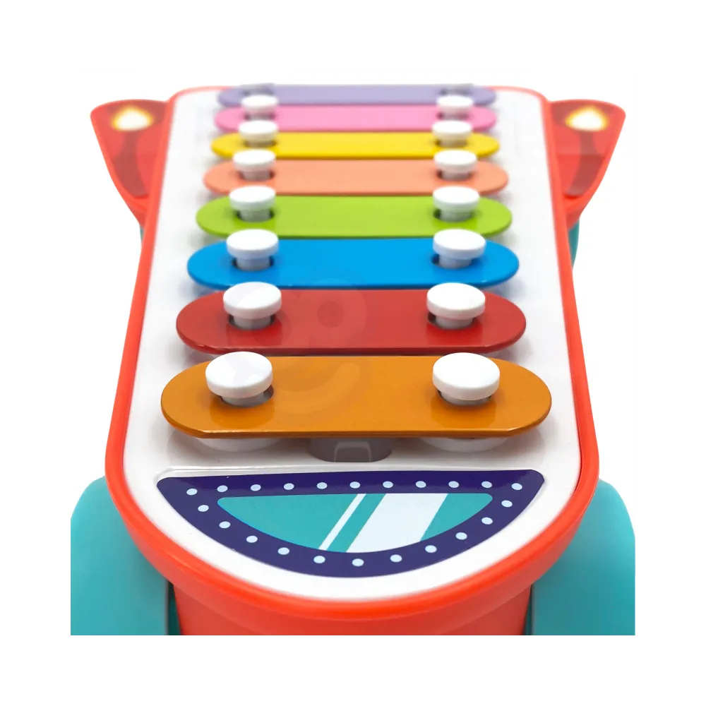 Czerwona rakieta cymbałki z kółkami do ciągania po podłodze