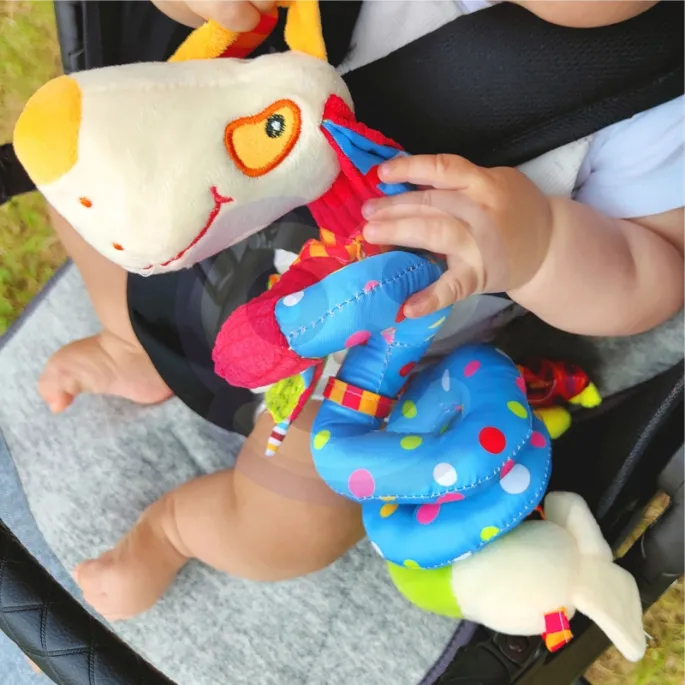 Bezpieczna zawieszka do wózka dla malucha - pluszowy piesek.