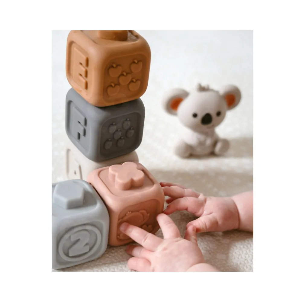 Zestaw klocków z cyferkami dla najmłodszych