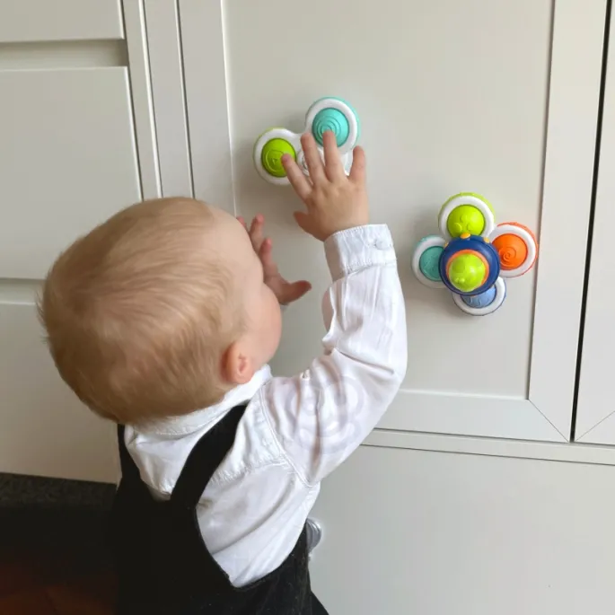 Elastyczne spinery rozwijające zdolności manualne