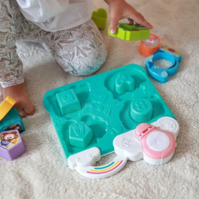 Zabawa z efektem świetlnym w układance WOOPIE