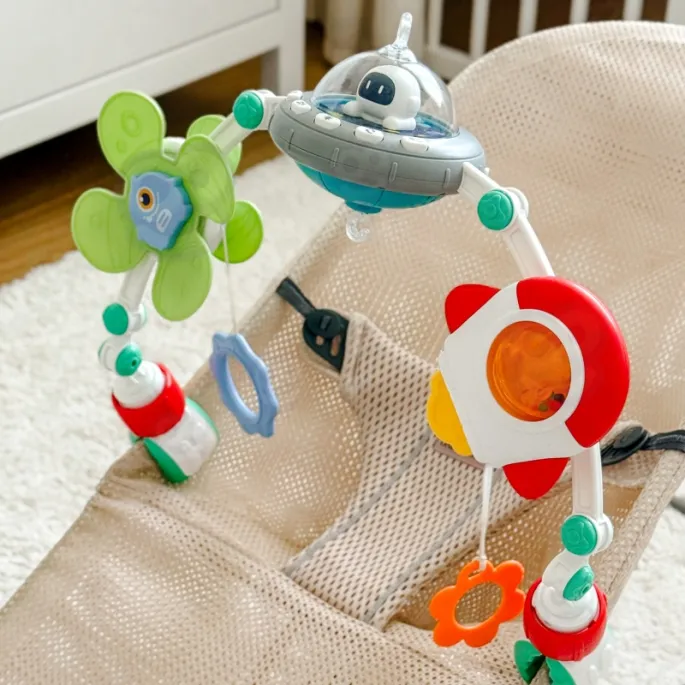 Kołysanki grający pałąk dla malucha