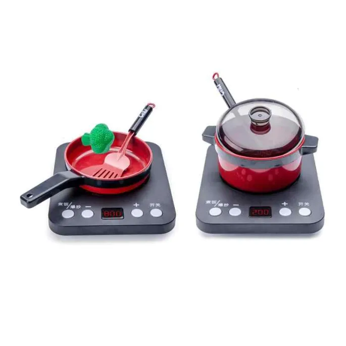 Zestaw do gotowania dla dzieci z różnymi akcesoriami