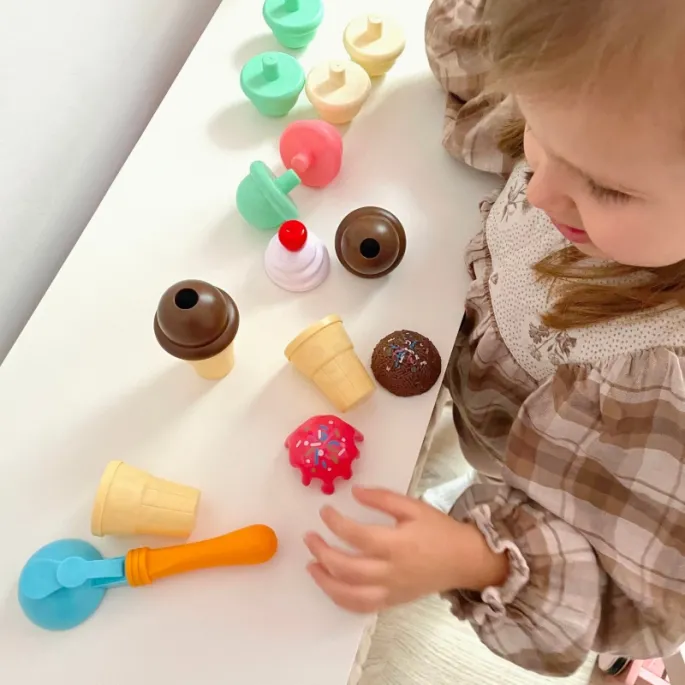 Kulki lodów dla młodych cukierników