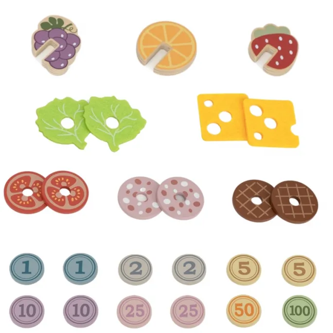 Mini sklep z ladą i drewnianymi akcesoriami