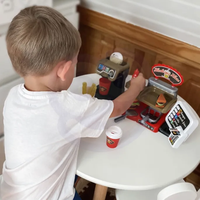 Interaktywny dystrybutor napojów dla maluchów