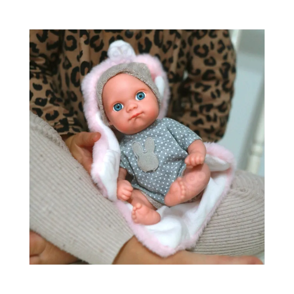 WOOPIE ROYAL Pierwsza Lalka Bobas z Kocykiem Króliczkiem 23 cm