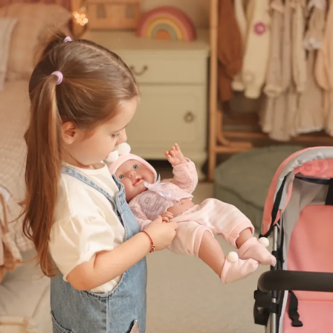 Lalka Lily Bobas 41 cm idealna do zabawy dla każdego malucha.