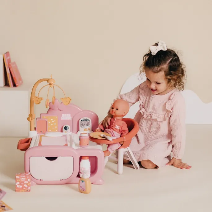 Przewijak z karuzelą do zabawy