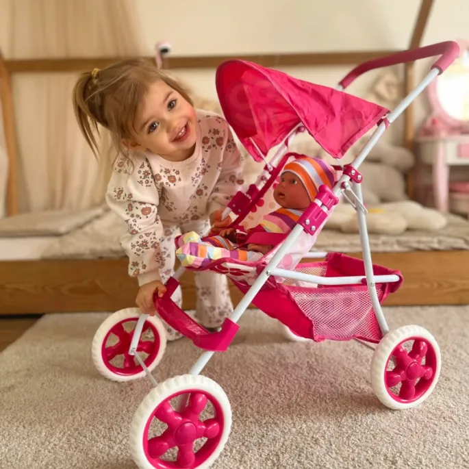 Wózek dla lalek z budką ochronną na słońce