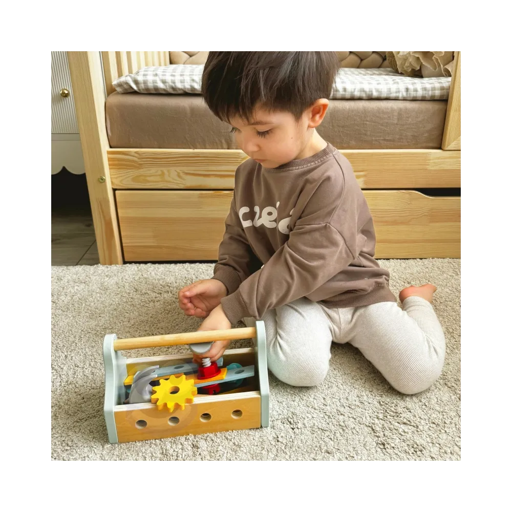 Pastelowe drewniane narzędzia do zabawy