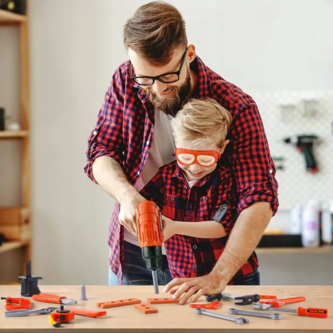 Zestaw 65 elementów do majsterkowania dla dzieci