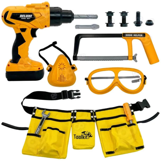 Dziecko bawiące się wkrętarką z zestawu WOOPIE