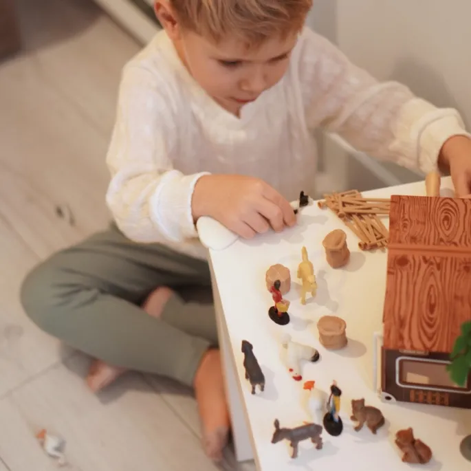 Realistyczne figurki zwierząt w zestawie