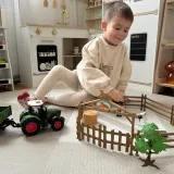 WOOPIE Zestaw Mini Farma Traktor Zwierzęta Osada Farma Rolnik 1:24