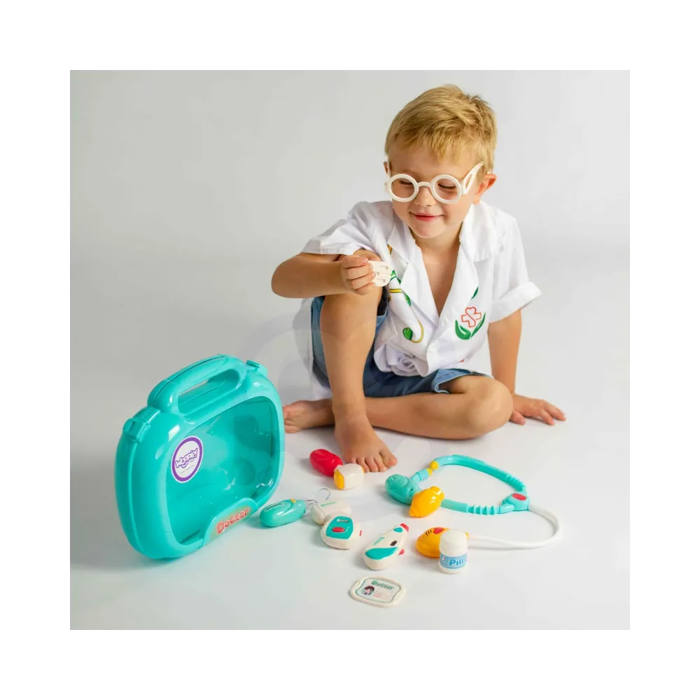 Otoskop z efektem świetlnym dla małych medyków