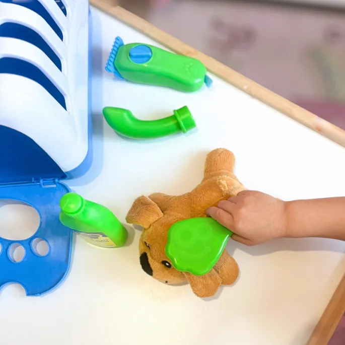 Przenośny zestaw weterynarza do zabawy dla najmłodszych