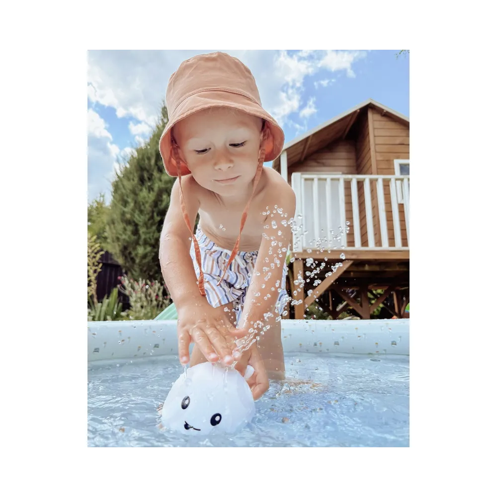 WOOPIE BABY Zabawka do Kąpieli Wieloryb Tryskający Wodą Fontanna LED