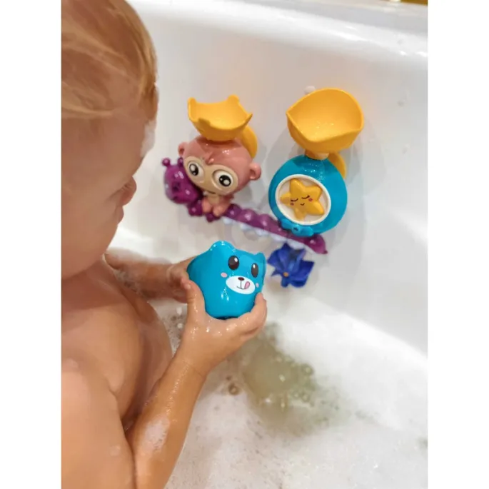 Kubeczek do wlewania wody dla dzieci w kąpieli