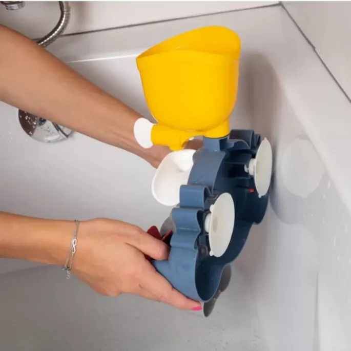 Hipopotam do kąpieli wspierający rozwój motoryki u dzieci.