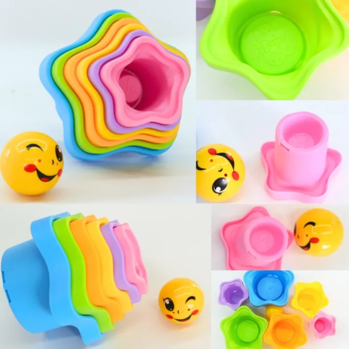 Zestaw kubeczków z piłeczką w kształcie gwiazdki