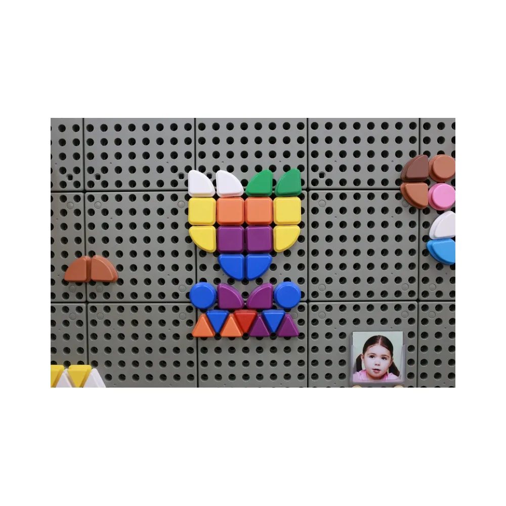 MASTERKIDZ Zestaw Kołeczki w kształcie figur geometrycznych 64szt do tablic STEM