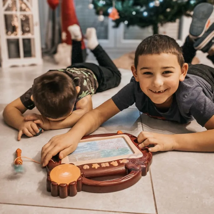 Edukacyjna zabawka rozwijająca wyobraźnię dzieci