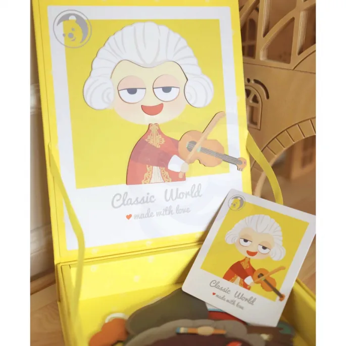 Poręczne opakowanie układanki idealne do zabrania w podróż.