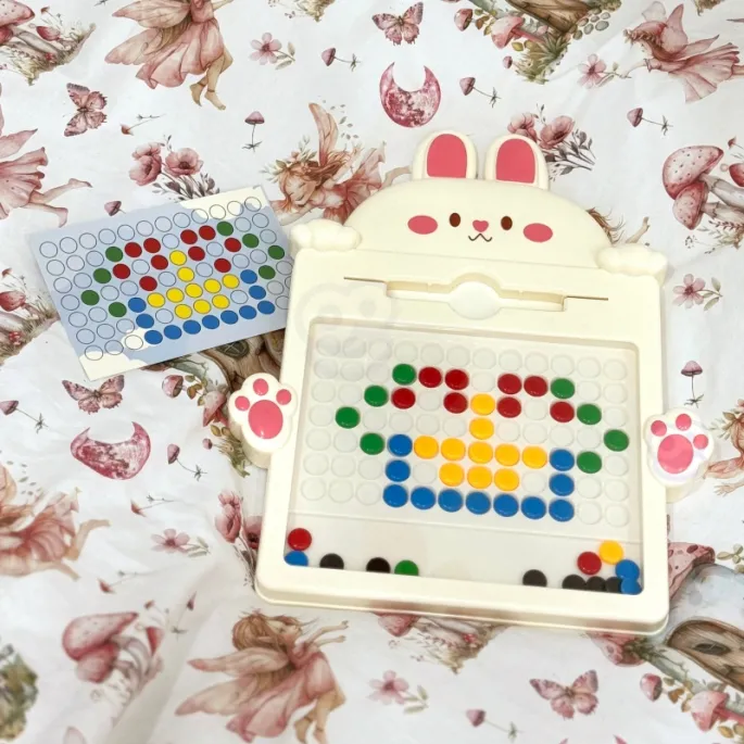 Tablica magnetyczna dla maluchów w formie uroczej postaci