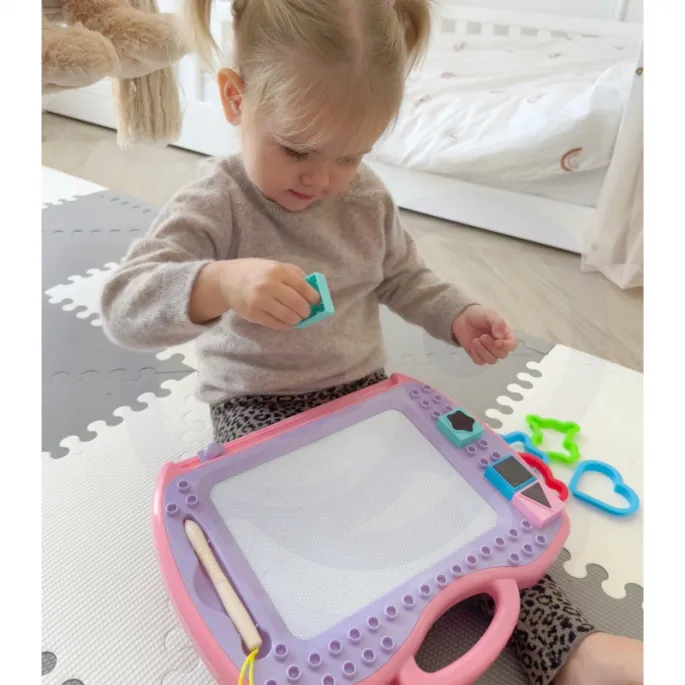 Znikopis - idealna zabawa na podróż dla najmłodszych